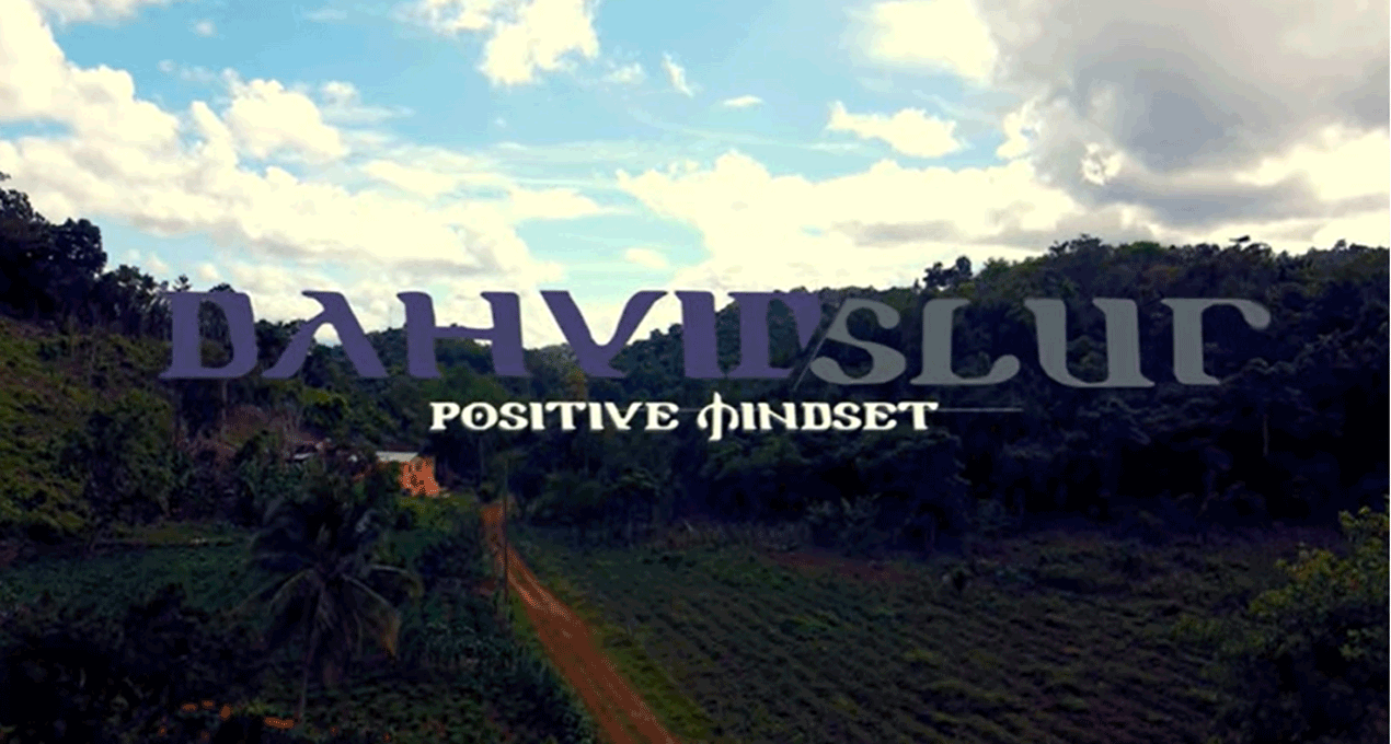 Video: Dahvid Slur - Positive Mindset [Addis Records / Marily Gustus Music]
