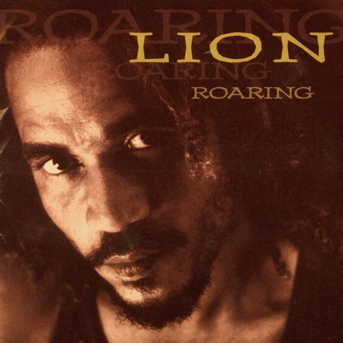 Lion - Roaring