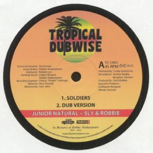 Junior Natural / Sly & Robbie - Soldiers