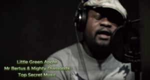 Video: Mighty Diamonds & Mr Bertus - Little Green Apple [Top Secret Music]